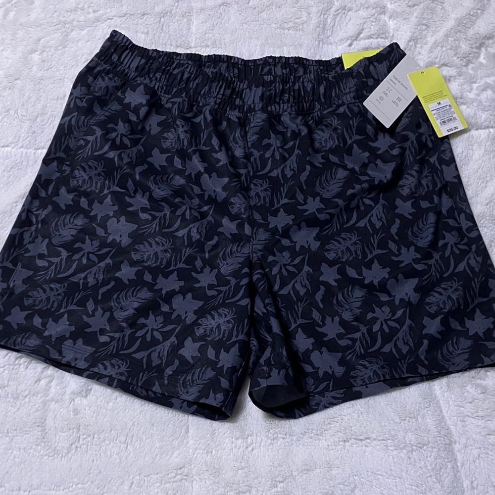 All in Motion Dark Gray Floral Men Shorts Hybrids